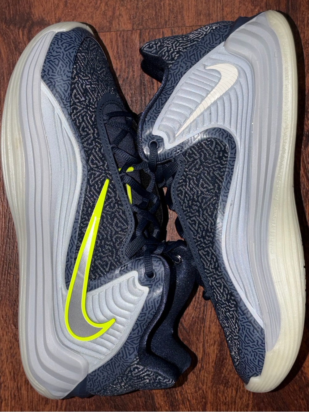 Nike size 10